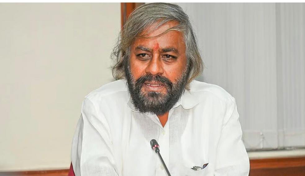 ಧರ್ಮಸ್ಥಳ ಪ್ರಕರಣ; ಅರಣ್ಯದಲ್ಲಿ ಶವ ಹೂತಿದ್ದರೆ ಅರಣ್ಯ ಸಂರಕ್ಷಣಾ ಕಾಯಿದೆಯಡಿ ಕ್ರಮ: ಸಚಿವ ಈಶ್ವರ್ ಖಂಡ್ರೆ