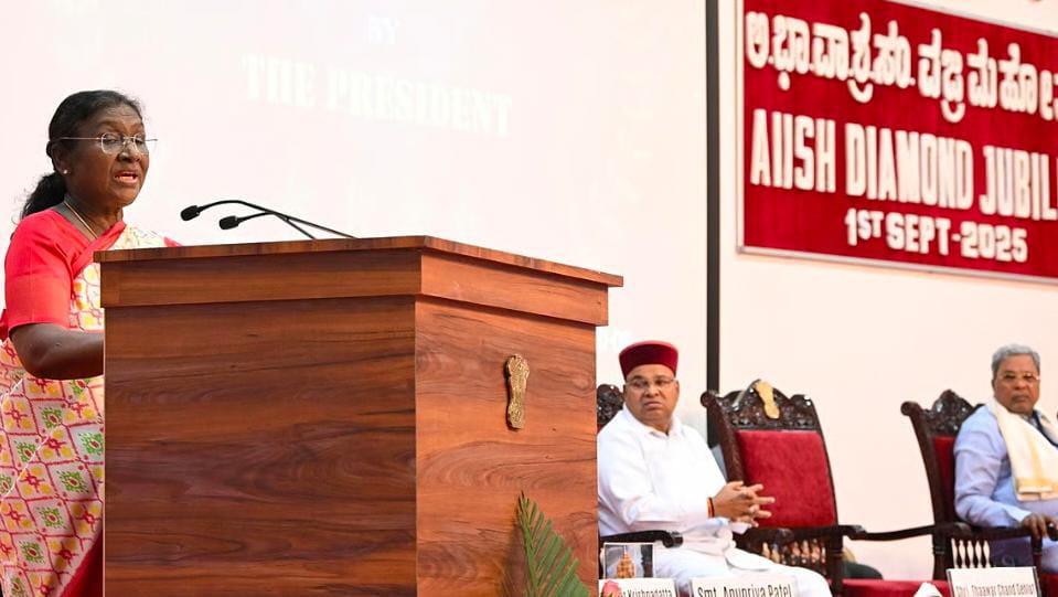 ಕನ್ನಡ ಕಲಿಯಲು ಯತ್ನ; ಎಲ್ಲಾ ಭಾಷೆ, ಸಂಪ್ರದಾಯಗಳ ಬಗ್ಗೆ ಗೌರವ ಇದೆ: ರಾಷ್ಟ್ರಪತಿ ಮುರ್ಮು