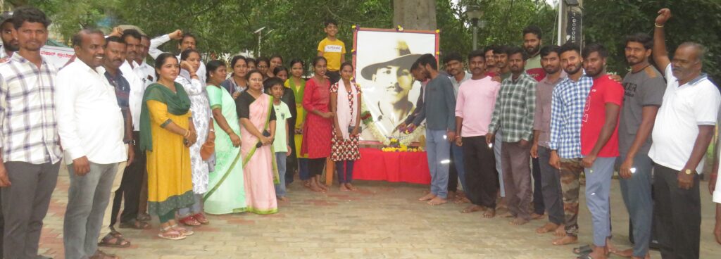 ಇಂದಿನ ಯುವ ಪೀಳಿಗೆ ಭಗತ್ ಸಿಂಗ್ ಅವರ ಚಿಂತನೆಗಳನ್ನು ಅಳವಡಿಸಿಕೊಳ್ಳಬೇಕು – ರವಿಕುಮಾರ್