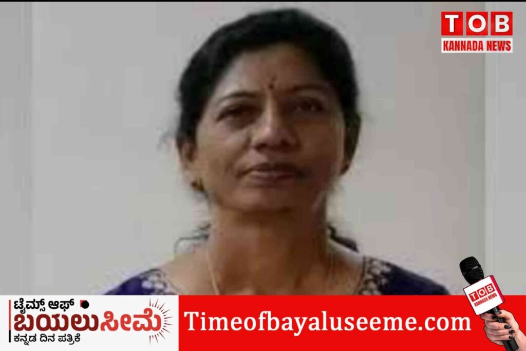ನಡು ರಸ್ತೆಯಲ್ಲೇ ಶಿಕ್ಷಕಿಯನ್ನು ಕೊಚ್ಚಿ, ಪೆಟ್ರೋಲ್ ಹಾಕಿ ಸುಟ್ಟರು!